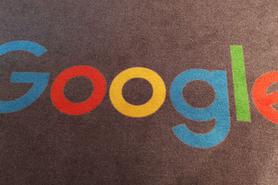 Google Teppich
